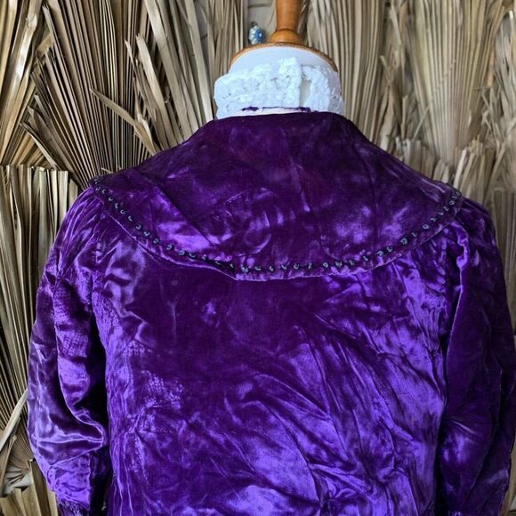 Antique Edwardian Purple Velvet Cropped Jacket - Picture 10 of 10